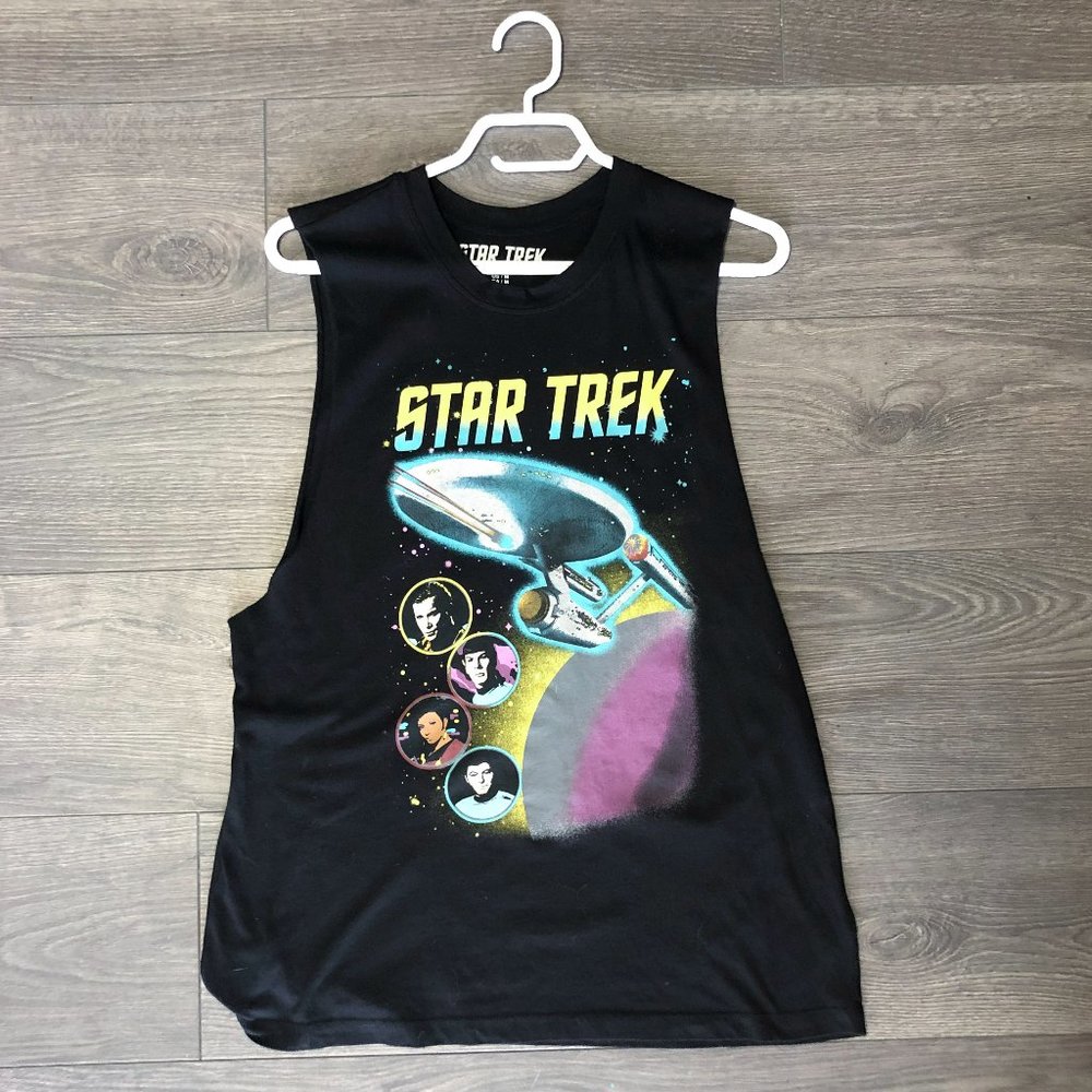 Star Trek cut off tank top size medium